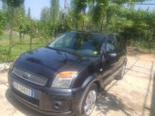 Vetem whatsup ….  1.4 nafte