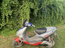 Aprili-