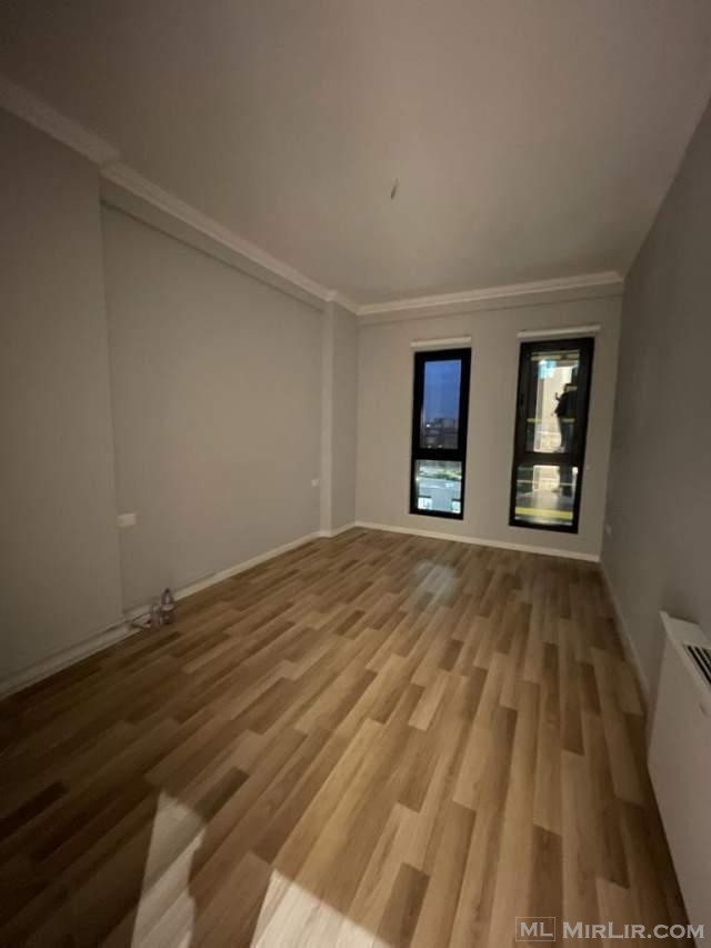 0692424555 APARTAMENT 2+1 ME QIRA TE SQAURE 21