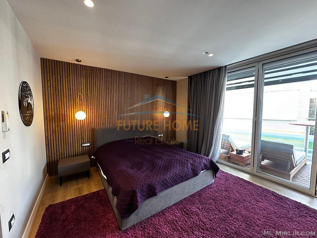 Shitet Apartament Luxury 4+1+2+Verandë+Pishinë+Post Parkimi,