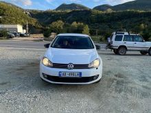 Golf 1.6 TDI e kuqe Full Opsion