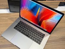 MacBook Pro Retina TouchBar 15.4”, i7 , 1TB SSD, 4GB Grafike