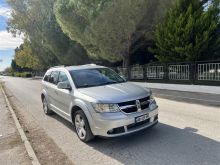 Shitet Dodge Journey 2.0 TDI manual