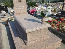 Punime Varresh Tirane Me Granit Kaf - Montuar Ne Varrezat E Tufines