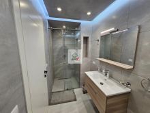 SHITET SUPER APARTAMENT 2+1+2 TEK MALI I ROBIT