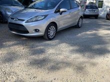 FORD FIESTA 1.4 GAZ BENZIN FABRIKE.140 MI KM.SUPER GJENDJE.E
