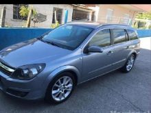Shitet Opel Astra 1.7 Naftë, Kambio Manuale, 2000€ viti 2005