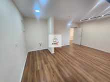 SHITET APARTAMENT 2+1 PRANE STADIUMIT