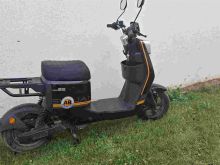 Skuter /Motorr elektrik i perdorus si i ri qmim i volitshem