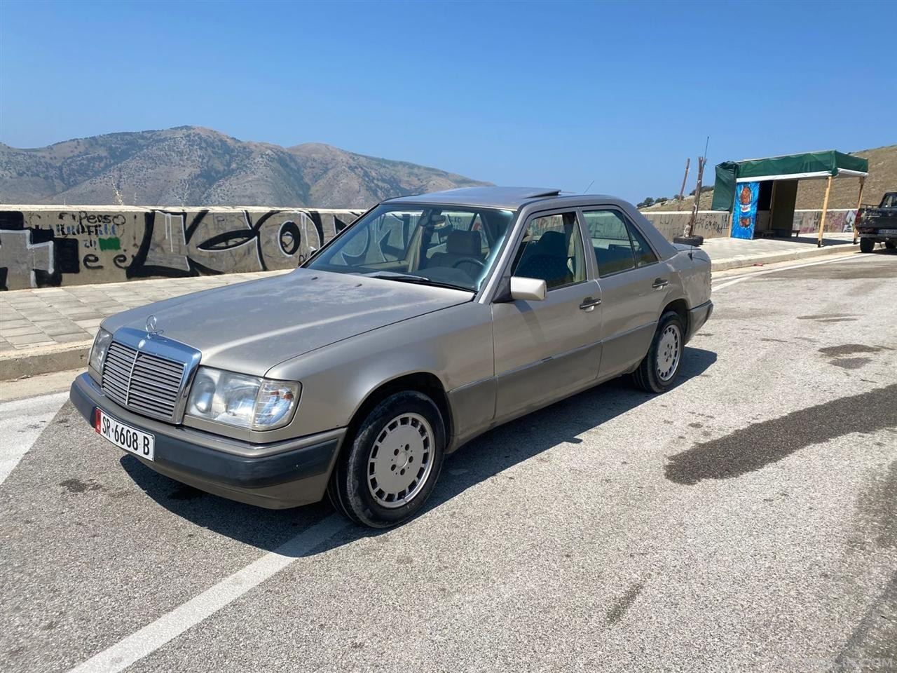 Benz 250
