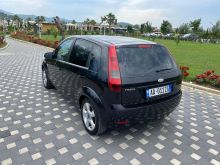 super ekonomike ford fiesta benzin-gas