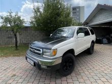 shitet gjipi toyota runer