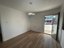 Shitet, Apartament 2+1, Prane Stadiumit, Durres