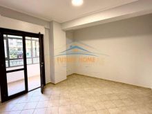 0692268458 Shitet, Apartament 3+1, Komuna e ParisitTirane