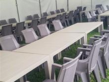 Tenda në shërbim