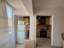 SHITET APARTAMENT TEK RRUGA E PORTIT !