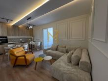 Shitet Apartament Luksoz 3+1 në Plazh Iliria, Durrës – Pamje