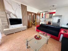 Shitet apartament 2+1+2 tualete 2 ballkone te stadiumi Durre