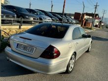 SHES MERCEDES E 220 AUTOMATIK 049 126 885