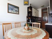 Banesë 80m² për #SHITJE te Qafa.