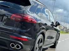 Shitet Porsche Cayenne