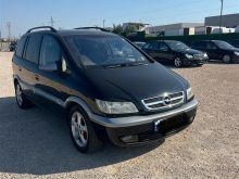 Shitet opel zafira 1.9 naft viti 2003 manual me letra per i