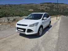ford kuga 2.0tdci automat (titanium = full options )