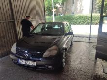 Clio 2 1.2 43KW  2001god