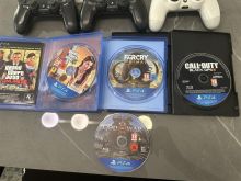Playstation 4, 3 controllera, 4 lojra