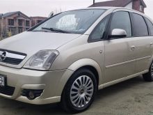 Shitet Opel Meriva