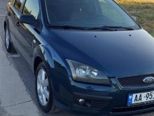 Ford Fokus 1.6 nafte  Viti 2006,manual