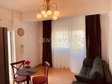 Apartament 1+1 me Dy Ballkone në Plazh, Stacioni i Dytë, Dur