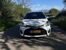 Toyota yaris 2016