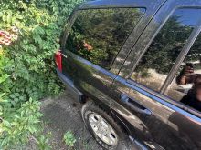 Shes Jeep Cheroke 4.0