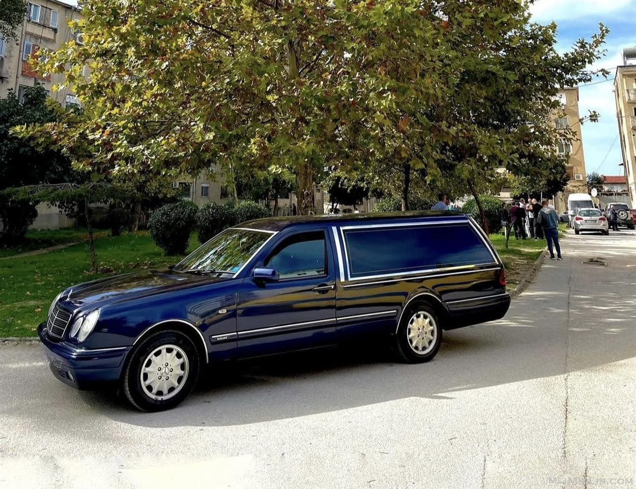 Shiteti makine funerali