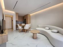 SHITET APARTAMENT 2+1 NE PLAZH PRAN KORALIT