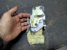 Brava deres e mbrapa shoferit honda jazz 2005 