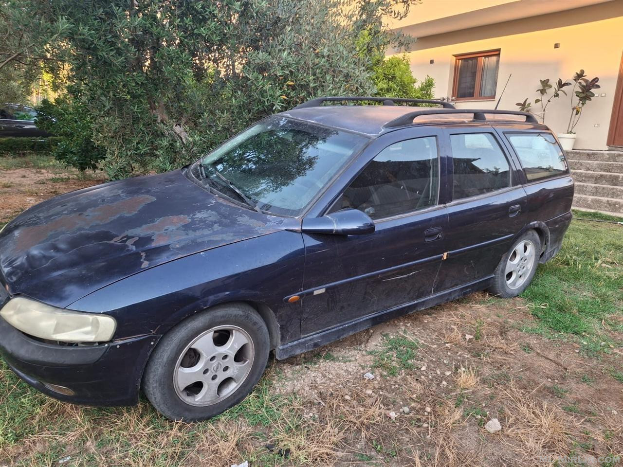 Opel 2.0nafte 1milion lek Okazion. 0699888261