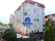 SHITET Banesa në Qendër, tek Grandi📍