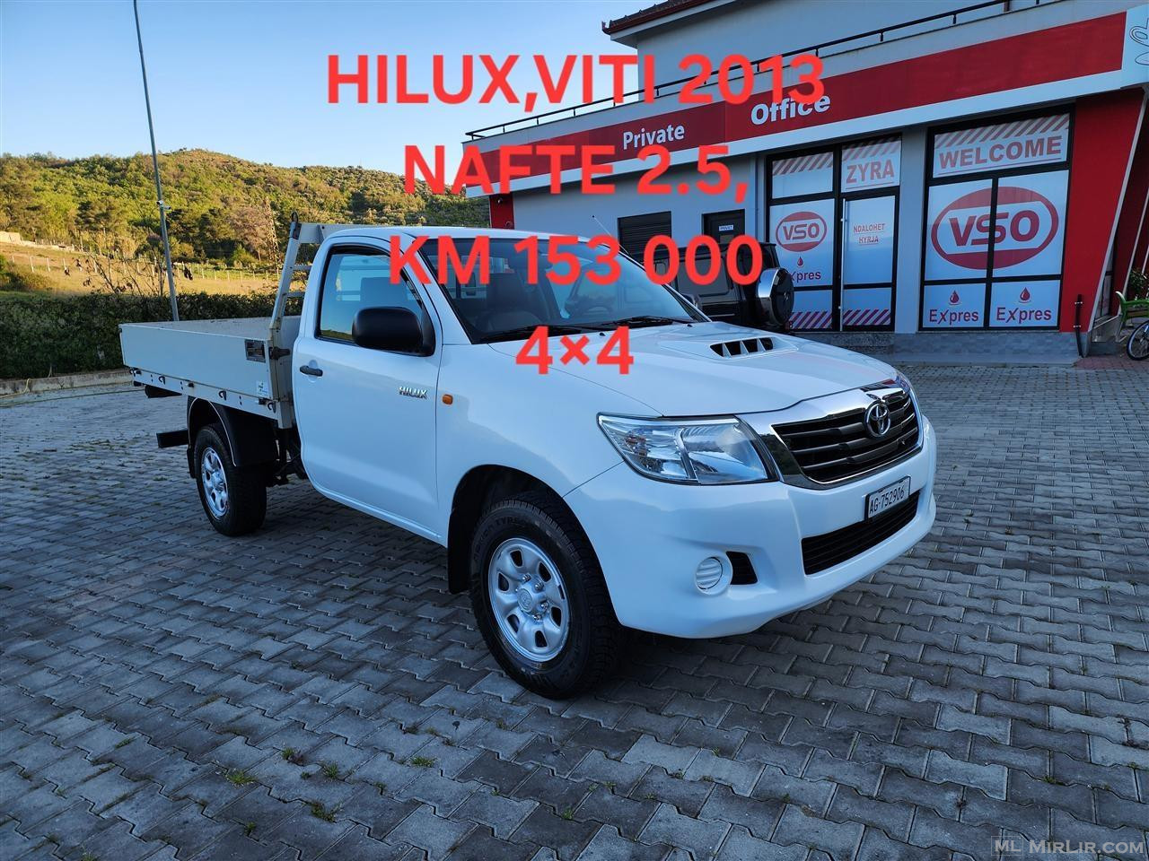 HILUX,4×4, 2 VENDE, VITI 2013, KARROCERI 260×175