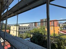 Shitet apartament 3+1+2 Prane Shkolles Osman Myderizi