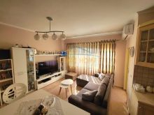 Shitet apartament 2+1 Rruga e Durresit