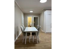 NE VOLLGA TE DURRESIT APARTAMENT 3+1+2+VERANDE PER SHITJE!