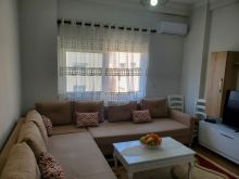 Shitet apartament 1+1 ne Yzberisht