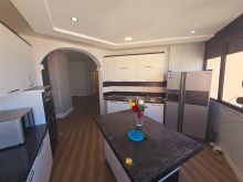 SHITET APARTAMENT 2+1+2 PRANE KAZAZIT