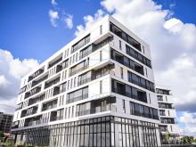 0695135860 Shitet, Apartament 2+1+2, Rruga 5 Maji, Tiranë.