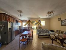 SHITET APARTAMENT 2+1 PRAN POLICIS DURRES!