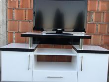 Shes komodinen me tv  thujasje te  reja me qmim volitshum