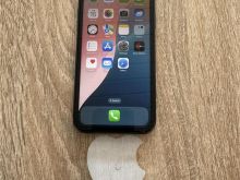 iPhone 11 64GB
