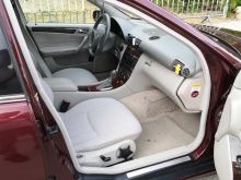Shitet mercedezi ce 180 bencin 1.8 viti 2006 atomatik